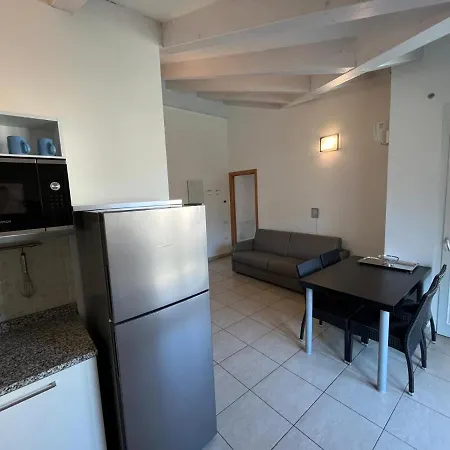 4 Limoni Apartahotel 3*