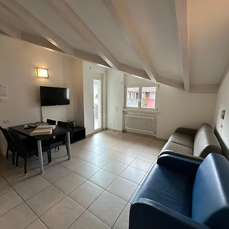 4 Limoni Apartahotel