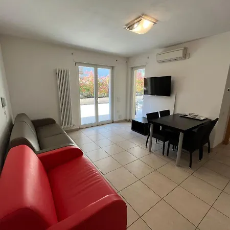 Aparthotel 4 Limoni Riva del Garda