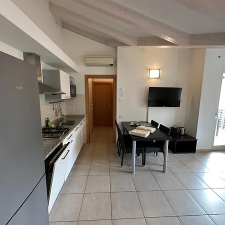 4 Limoni Aparthotel Riva del Garda